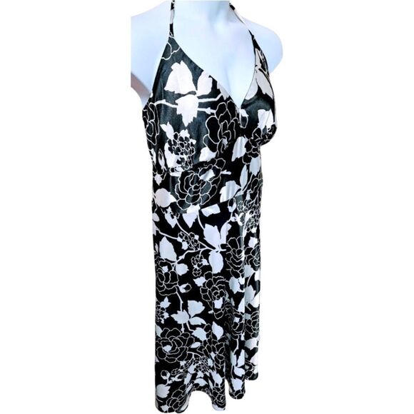 A. P. N. Y NEW Plus Size Sheer Floral Tie Neck Halter Tea Length Dress Size 20W - Picture 3 of 11